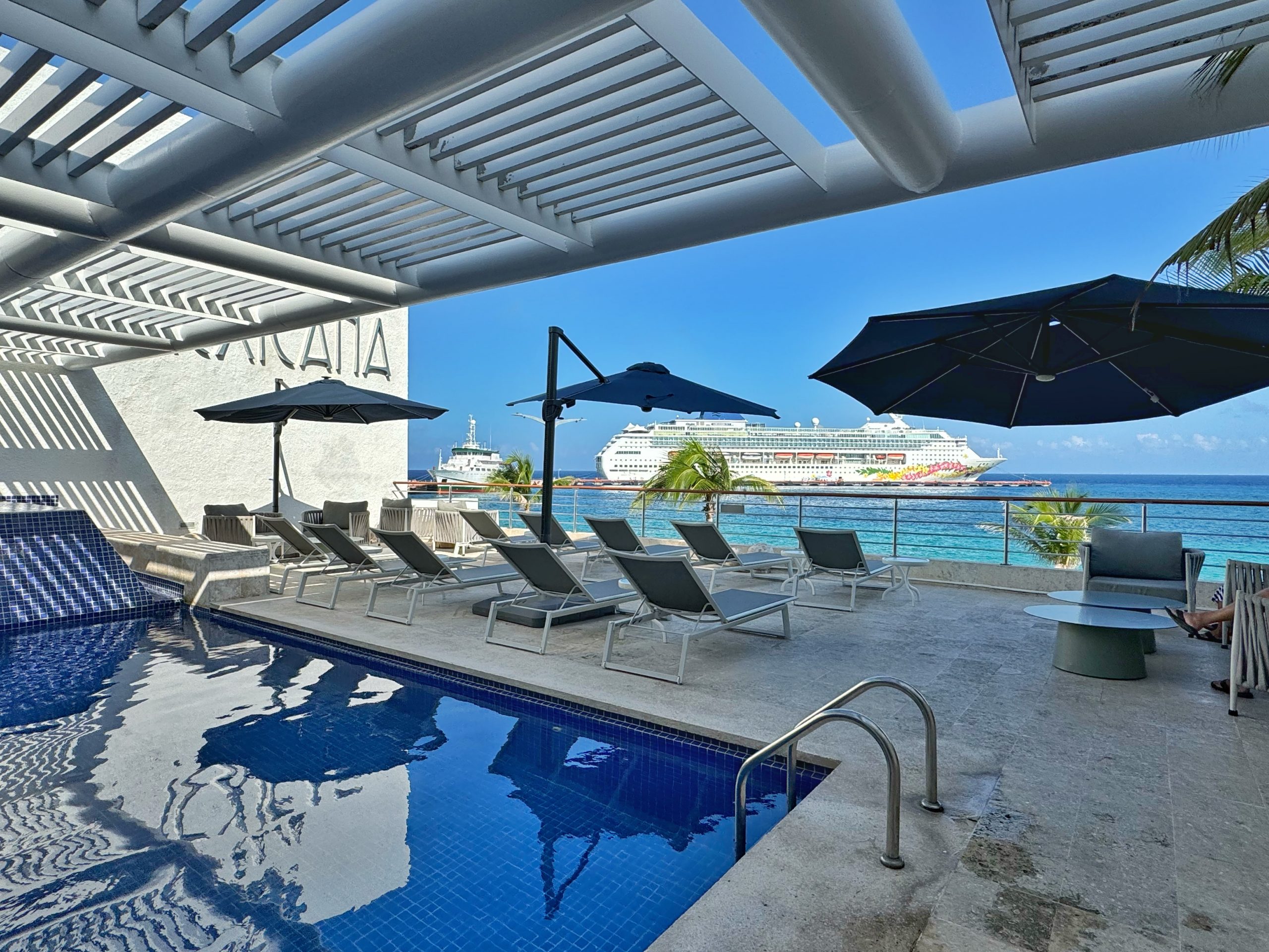 Piscina1